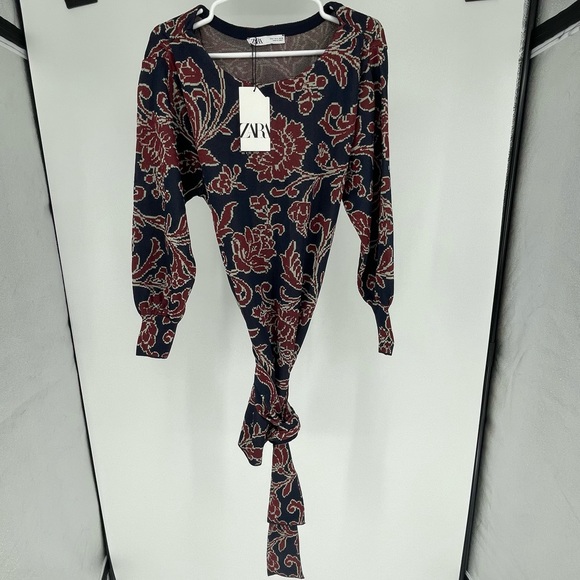 ZARA NWT JACQUARD KNIT FLORAL DRESS NAY BLUE AND RED/PINK SMALL - Picture 2 of 10